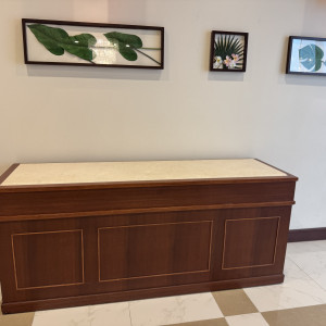 ゲスト待合場所(受付)|775647さんのラソール ガーデン・アリビラ クリスティア教会 チュチュリゾートウエディングの写真(2561880)