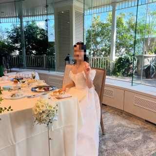 披露宴会場のカーテンオープン