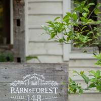 ロビーに入る入口の看板