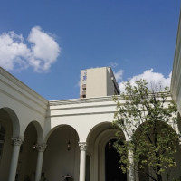 入口から披露宴会場につながるスペース