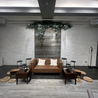 披露宴会場。ナチュラルテイスト