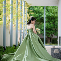 式後の撮影。外で撮影出来るとは思わなかった。ドレス素敵だった