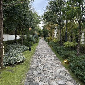 会場へ向かう道にも何か置いたりできます！|775836さんのアーカンジェル迎賓館（宇都宮）/テイクアンドギヴ・ニーズウェディングの写真(2561770)