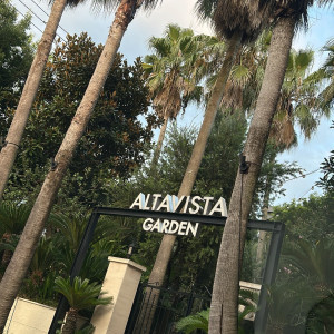 緑に囲まれた素敵な会場|775850さんのアルタビスタガーデンの写真(2562852)