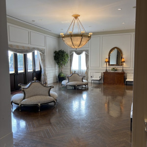 挙式まで待機する場所|775869さんのオークラ千葉ホテルの写真(2567992)