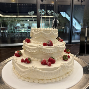 ケーキの写真です|775931さんのアルモニーヴィラ オージャルダン/テイクアンドギヴ・ニーズウェディングの写真(2562216)