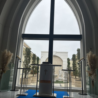 自然光の入るチャペル