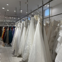 ウェディングドレス