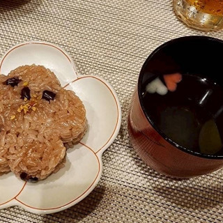 梅の赤飯が可愛いです!
