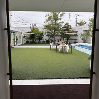 チャペル退場から見えるガーデン