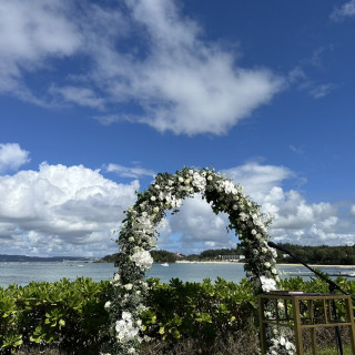 挙式会場のアーチ