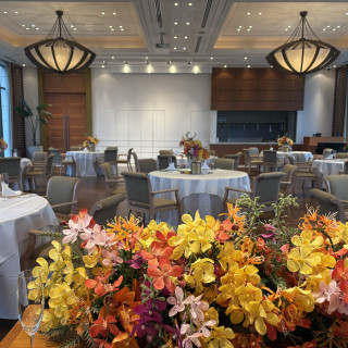 南国リゾートを意識した披露宴会場