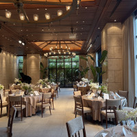 ガーデンを意識した披露宴会場