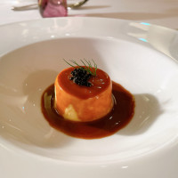 ホタテ貝のフラン カニのクーリー