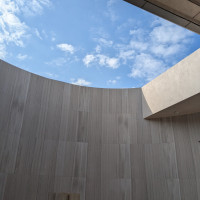 最前列から空を見上げたところ