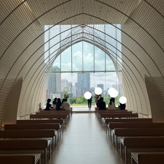 自然光がかなり入るので雨でもそこそこ明るく見えそうでした