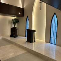 静かで幻想的です