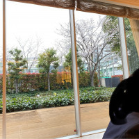 披露宴会場には大きな窓がありとても開放感がありました。