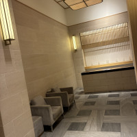 緑が基調で温かみを感じました。