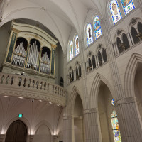 パイプオルガン、聖歌隊