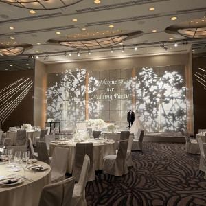 地下にあるライトニングが素敵な披露宴会場|776168さんのセルリアンタワー東急ホテルの写真(2563353)