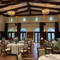 開放感のある披露宴会場