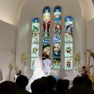 天井が高く洗礼された空間