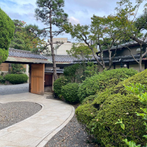 会場から玄関までの石畳|776245さんのTHE GARDEN PLACE SOSHUEN(ザ・ガーデン・プレイス 蘇州園)の写真(2563774)