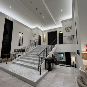 チャペル前階段|776265さんのヒルサイドクラブ迎賓館（札幌）/テイクアンドギヴ・ニーズウェディングの写真(2569832)