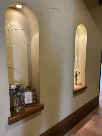 アリビラ・グローリー教会(ホテル日航アリビラ内)チュチュリゾートウエデイング