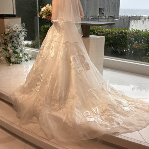 左に工事中の建物|776318さんのアイネス ヴィラノッツェ 宮古島（クチュールナオコ ウエディング）の写真(2564162)