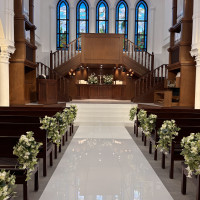 チャペルの写真
曇りの日