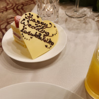 ウエディングケーキは、ゲストにも振る舞われました