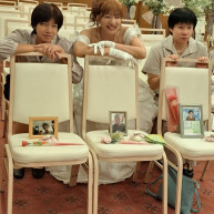 両親が亡くなってるので、一緒に写真と撮ってもらいました。