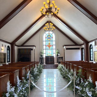 ゲストとの距離近く感じられるチャペルでした。