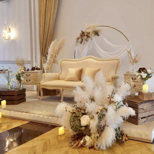 予算内で素敵な装花にしてくださいました。小物は持ち込みました|776480さんのフェアブルーム水戸アメイジングステージの写真(2565475)