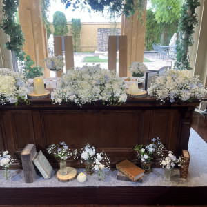 あえてシンプルに白を多めに花の種類はお任せしました!|776483さんのピアザ デッレ グラツィエの写真(2566005)