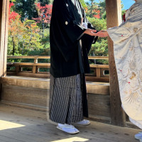 挙式前の新郎新婦のフォトスポット(庭園)