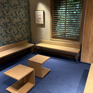 ゲストが待つロビーもとても広く感じます！