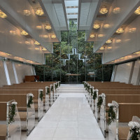 緑を基調とした挙式会場でした。、