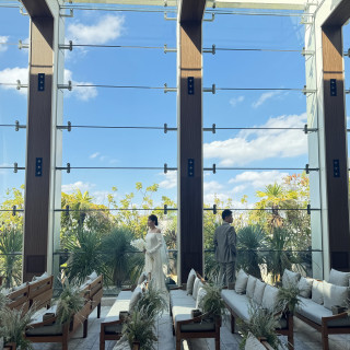 挙式が始まる前に素敵な空間で