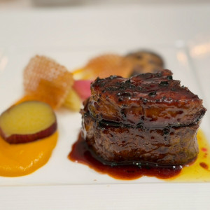 お肉料理|776616さんのアーセンティア迎賓館(静岡)/テイクアンドギヴ・ニーズウェディングの写真(2566357)