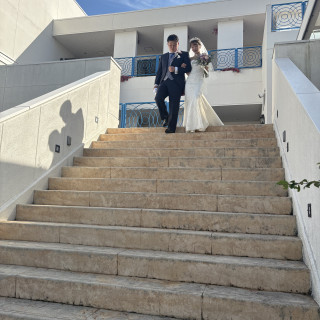 大階段で集合写真を撮って頂きました。