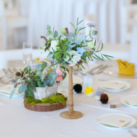 卓上毎に違うデザイン(バンビ)