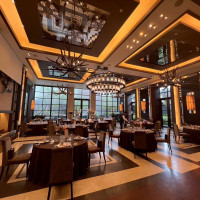 落ち着いた会場