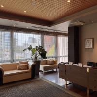 窓が大きくこちらも広い空間でした。