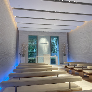 カーテンを閉めることもできるチャペル