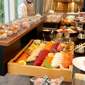 ブッフェ形式にしました!お寿司かデザートで選べます!|776674さんのララシャンスOKAZAKI迎賓館の写真(2566925)