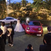 ガーデンに愛車を展示