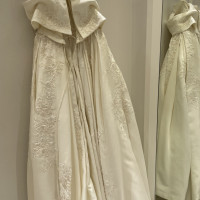 ウェディングドレス